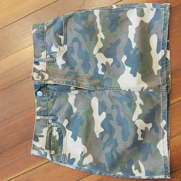 GAP Dresses & Skirts - Denim skirt
